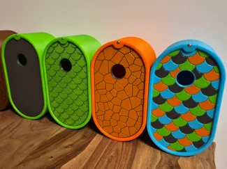 Strong modern bird house 24cm, easy removable door