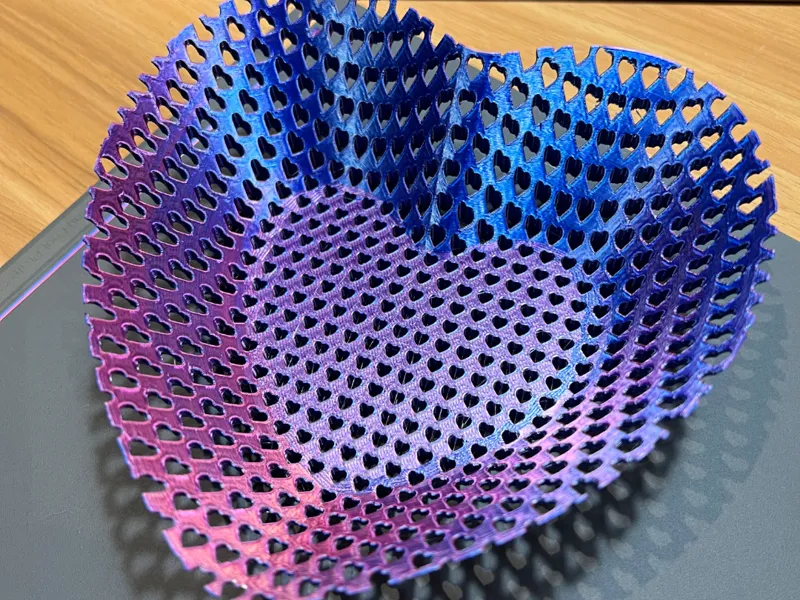 Love heart mesh basket ~ Valentines day!