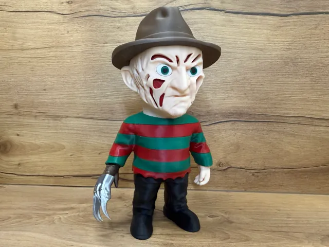Freddy Krueger multipart no AMS