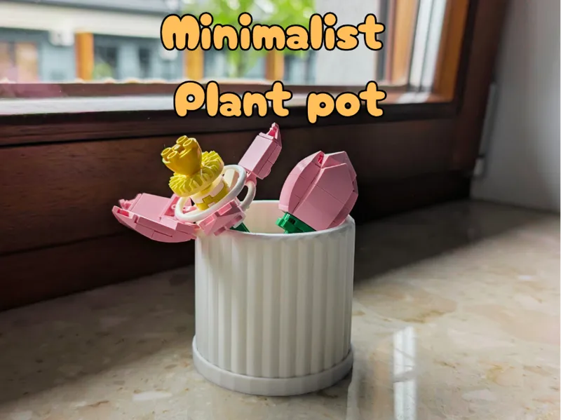 Minimalist plant pod (7 cm high)