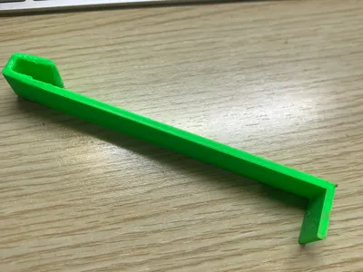 Aquarium lid or accessory holders