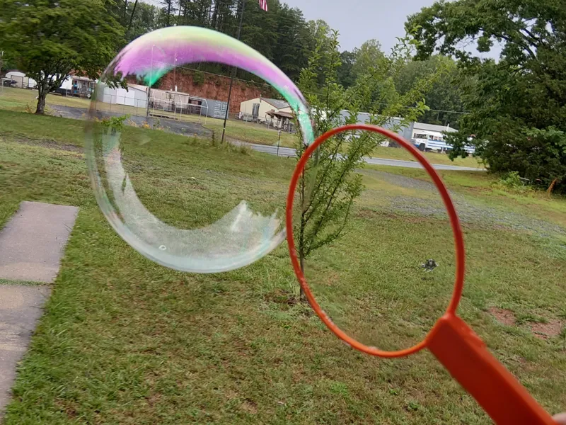 Bubble Base with Honeycomb n Circle Bubble Wand