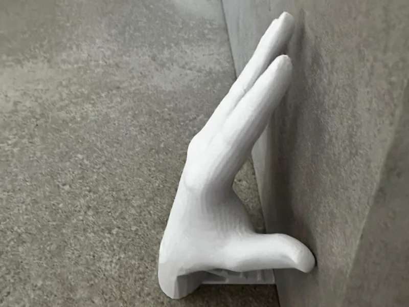 The Helping Hand – Door Stop & Bookend in Style