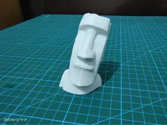 Statua Gigachad 