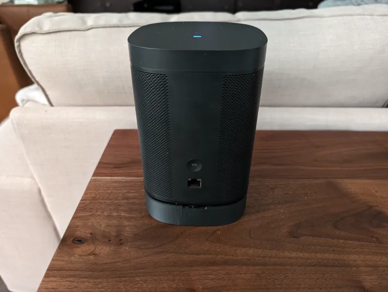 Sonos One/ SL Front Cable Routing Base
