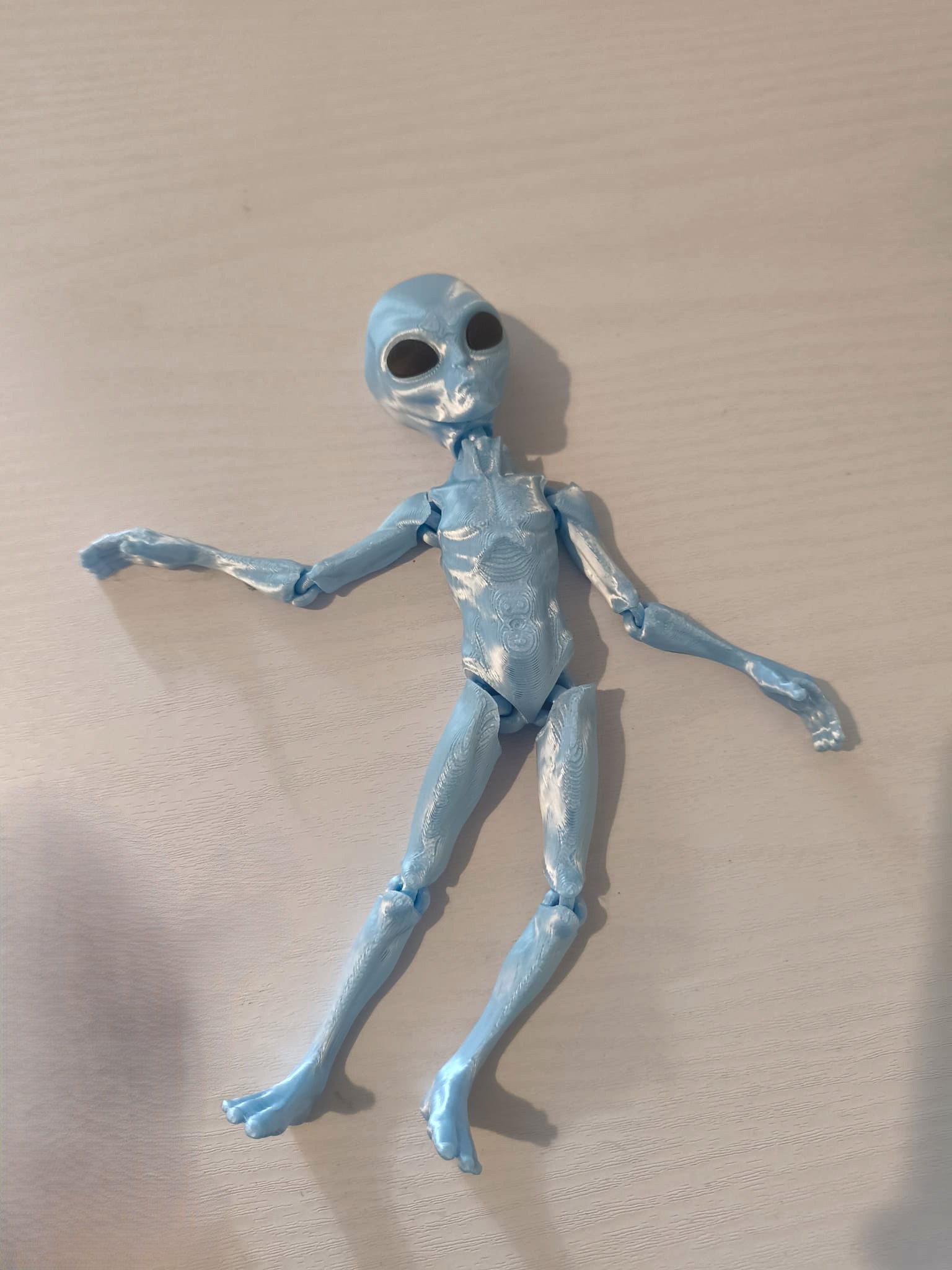 Miniatura 5 do modelo 3D Articulated alien