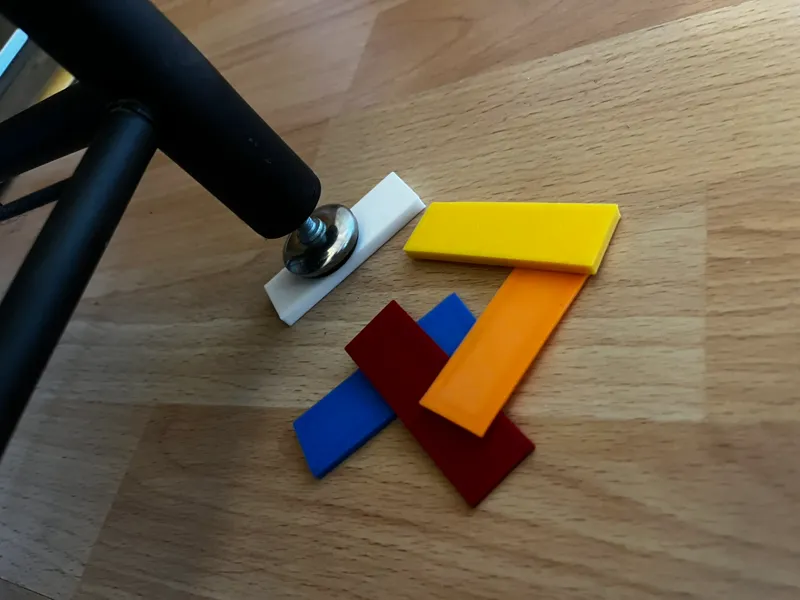 Furniture shims // Möbelunterlegplatte 