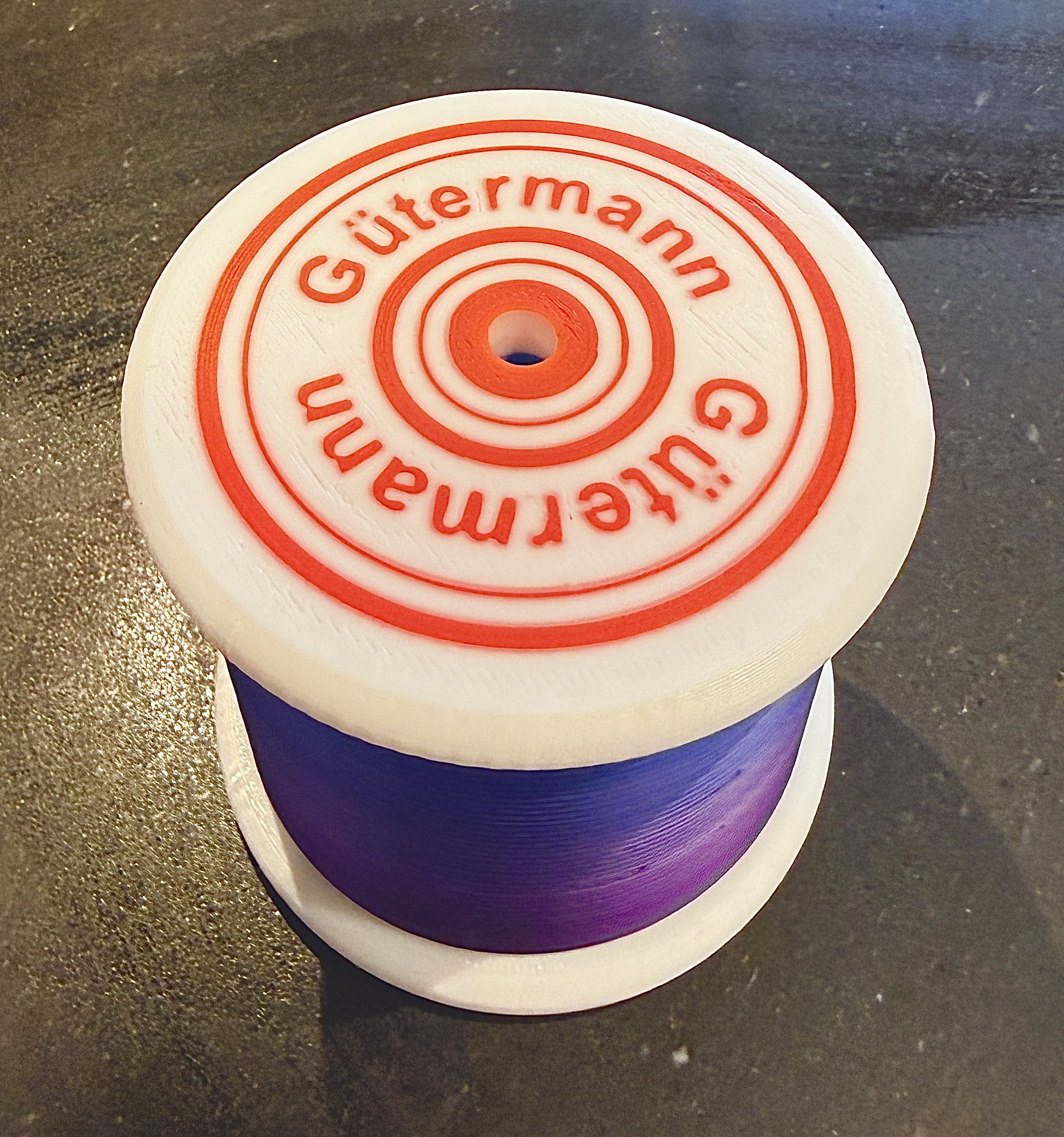 Miniatura 3 do modelo 3D Bobbin Storage Cup