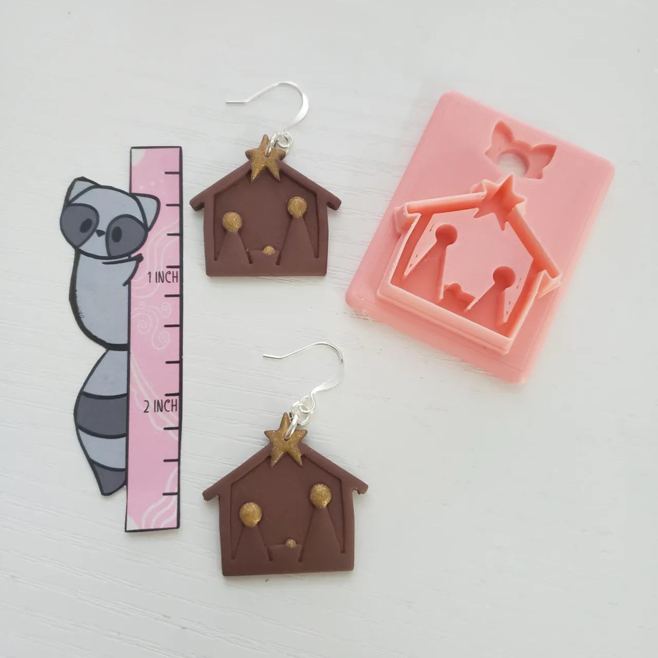 Simple Nativity Polymer Clay Earring Cutter view 2