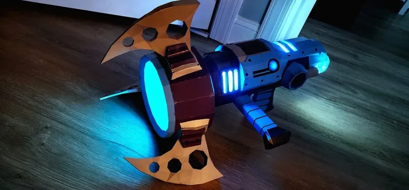 Ratchet and Clank Plasma Storm Replica
