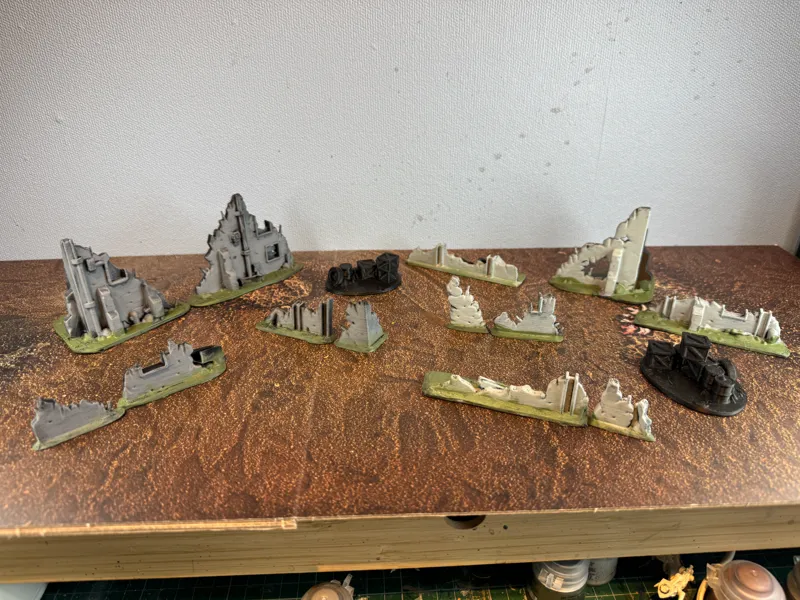 Modern warfare scatter terain set.