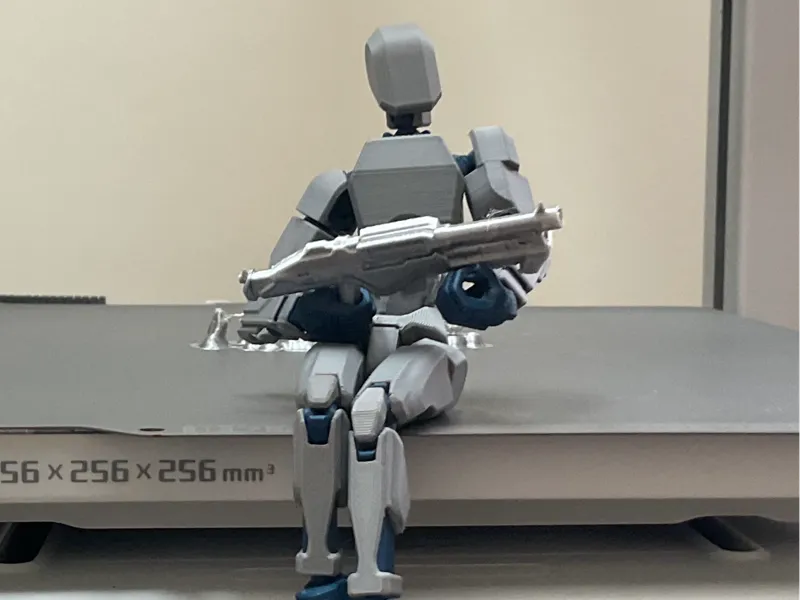 dummy 13 sci fi guns
