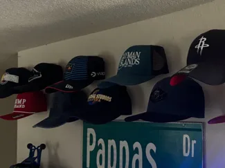 Hat Wall Mount