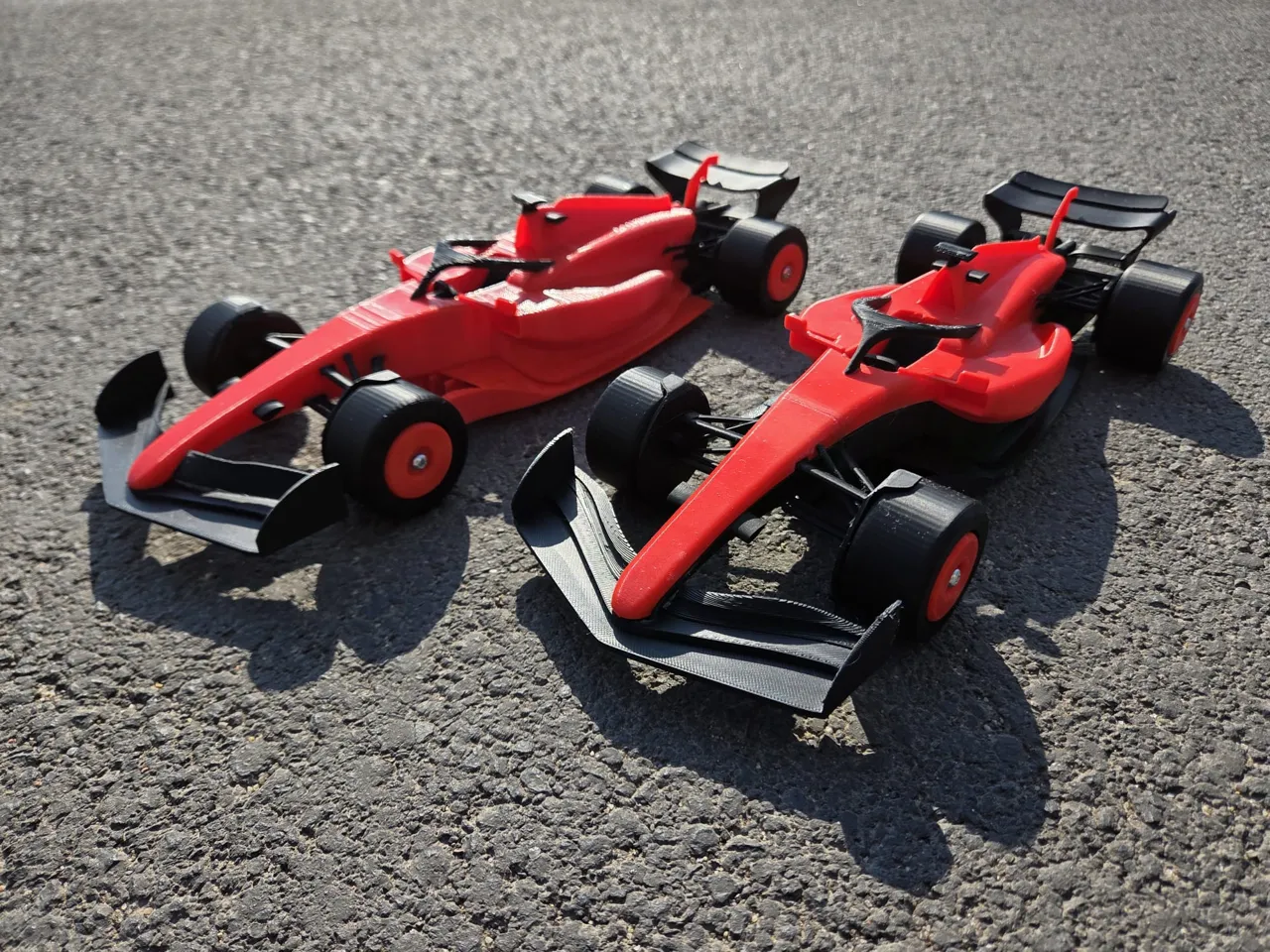 Detailed 1:18 Formula 1 Car view 2