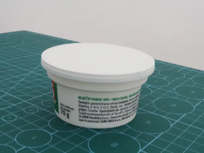plastic cup lid