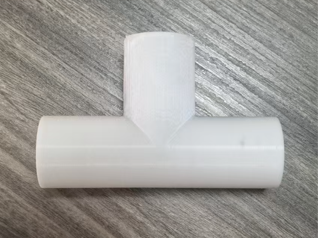 Miniatura 1 do modelo 3D 可定制三通管