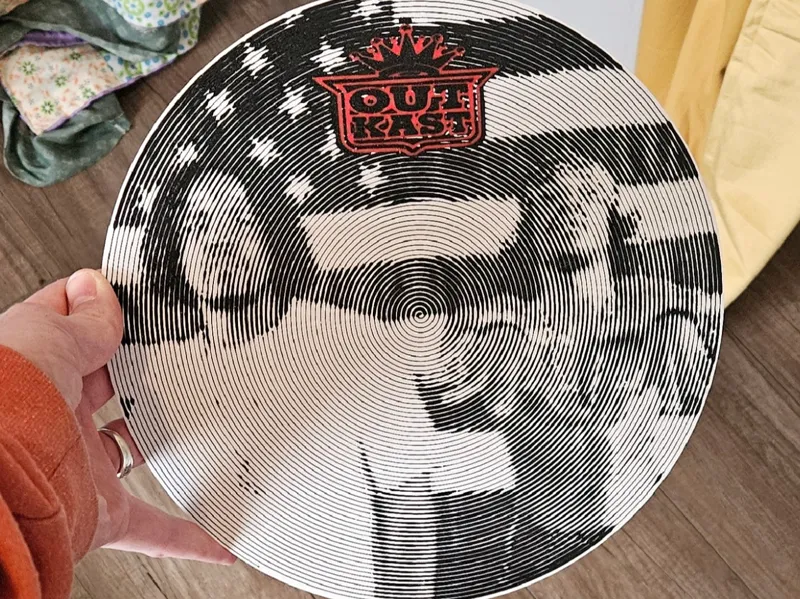 Outkast Spiral Art