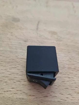 Rockt Switch case Simple