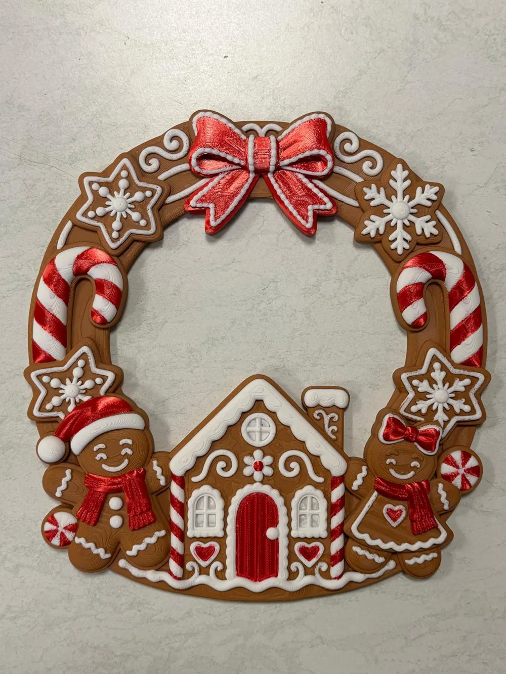 Gingerbread Christmas Wreath | Candy Cottage - Free 3D Print Model ...