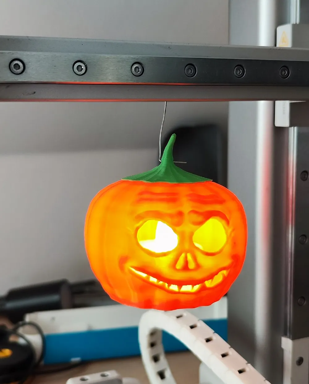Glowing pumpkin Lantern - Free 3D Print Model - MakerWorld