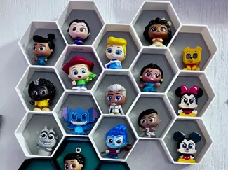 Doorable shelf