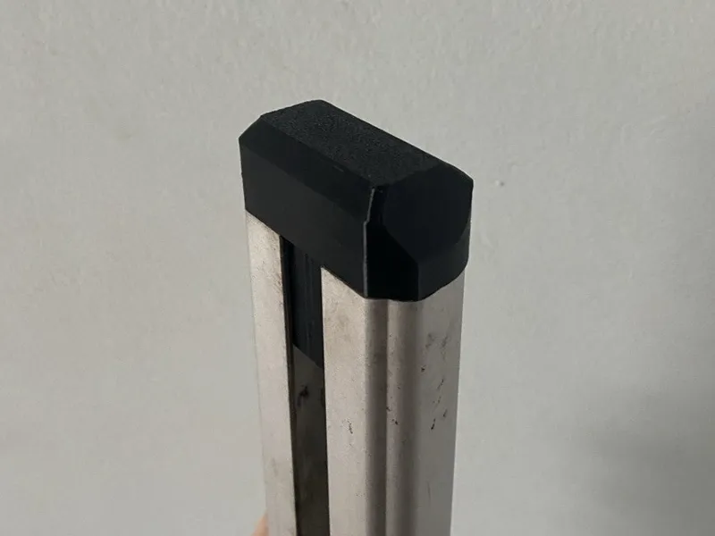 Haul Master 64877 Rooftop Crossbar End Cap