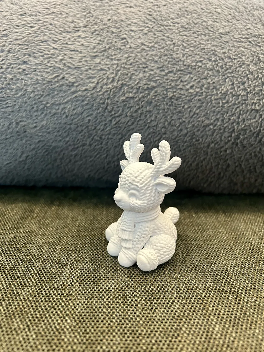 Cute Knitted Reindeer - Free 3D Print Model - MakerWorld