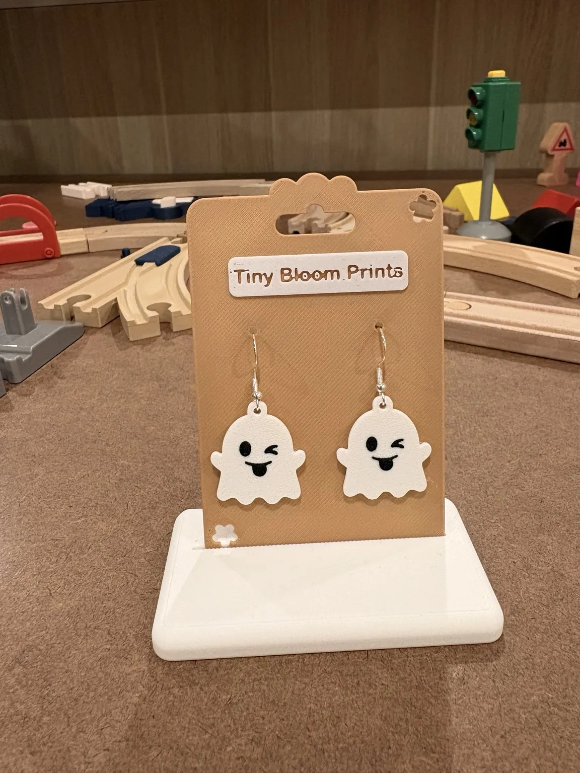 Cheeky Ghost Mood Expression Earrings view 2
