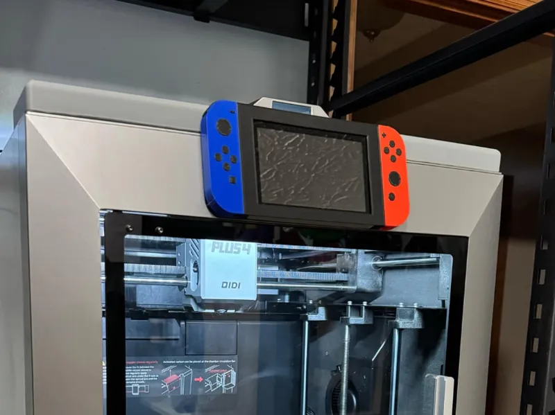 LCD Nintendo Switch Frame for Qidi Plus 4 (remix)