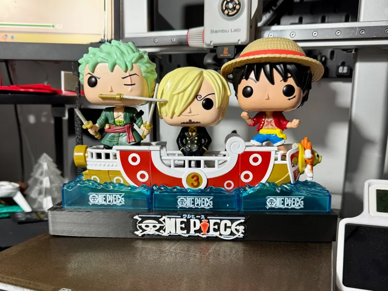 Base Funko Pop One Piece uova Kinder