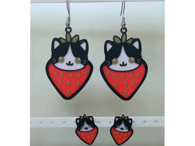 Strawberry Meow earrings - Kitty & Fruitie series