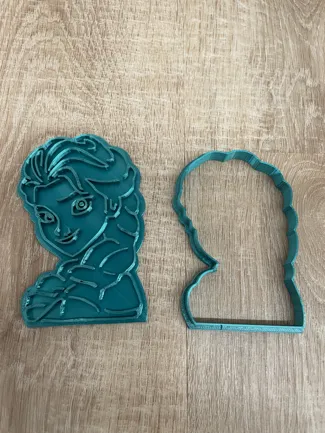 Elsa cookie cutter frozen character