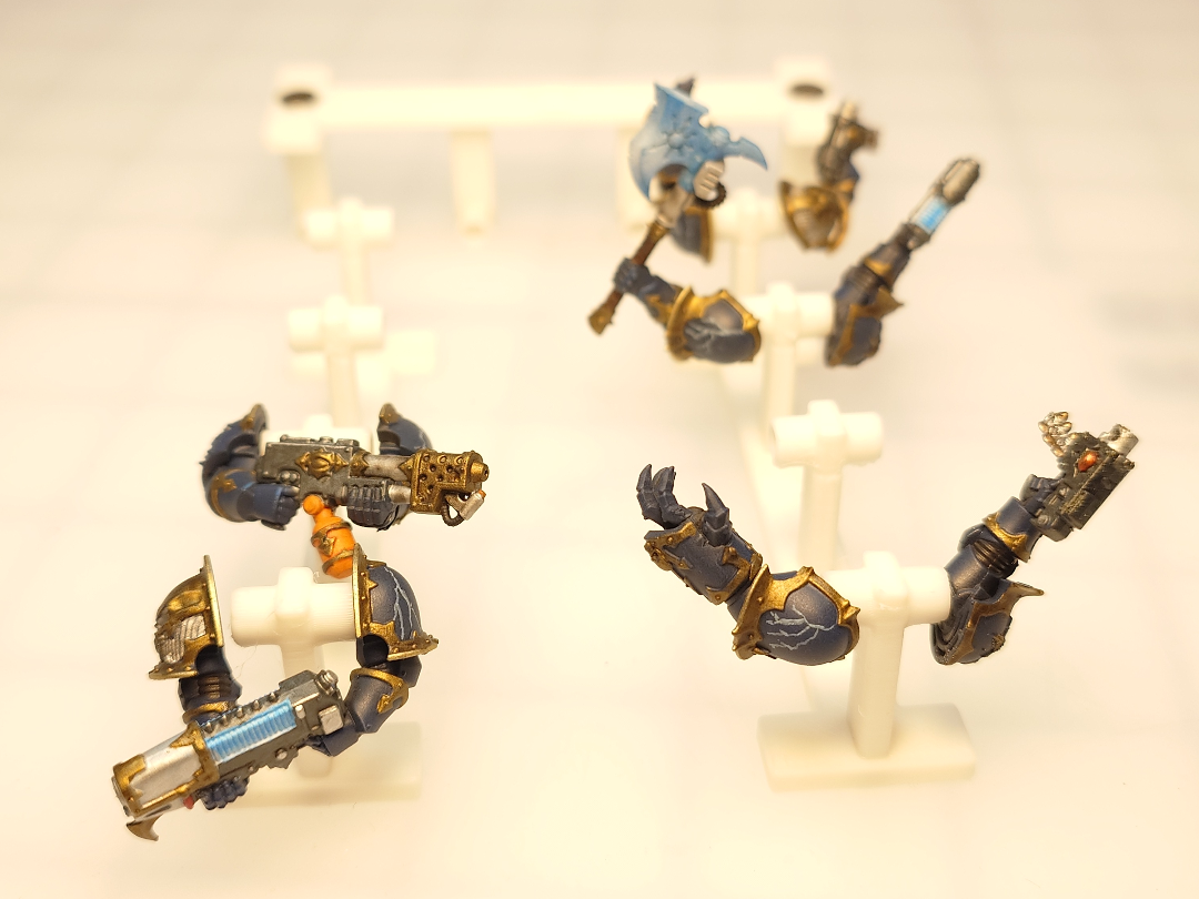 Magnetized Wargame Arms Storage and Transport Rack