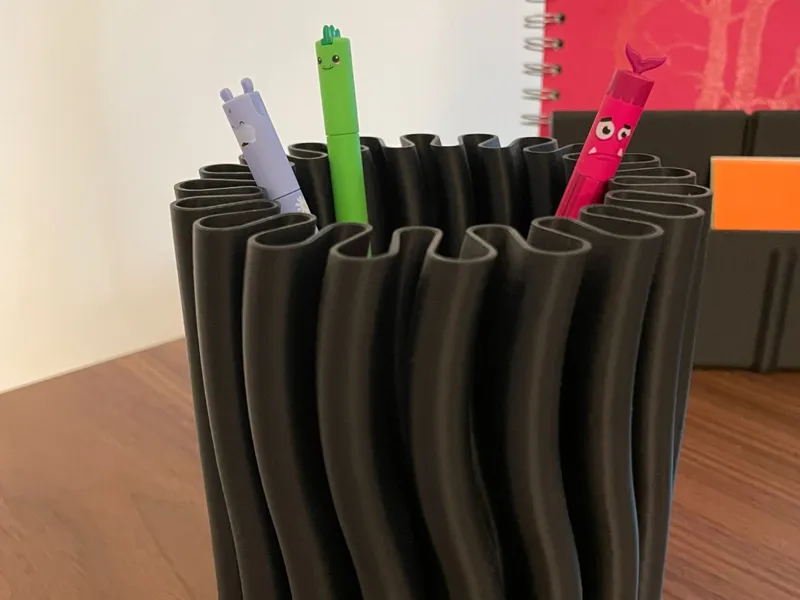 Swirly Vase