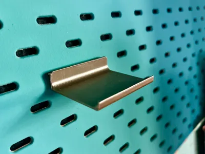 SKÅDIS Horizontal Mini Shelf – Pegboard Support