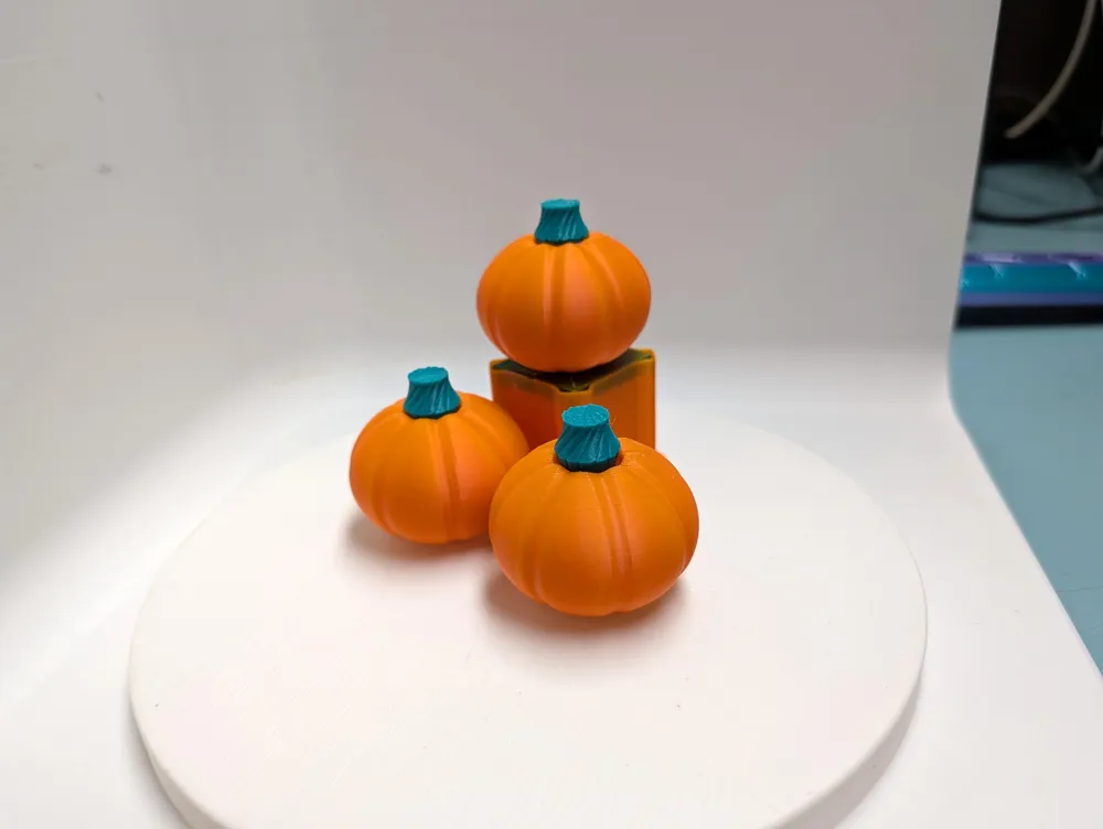 Pumpkin Fidget Spinner - Free 3D Print Model - MakerWorld
