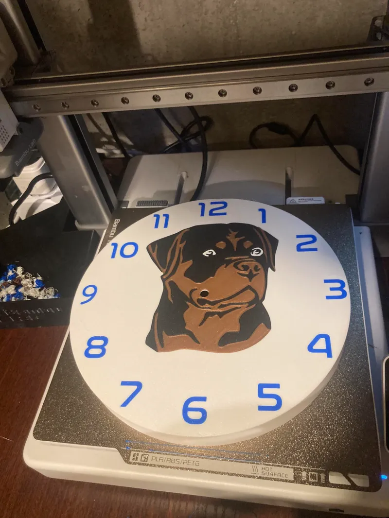 Clock Dog Rottweiler