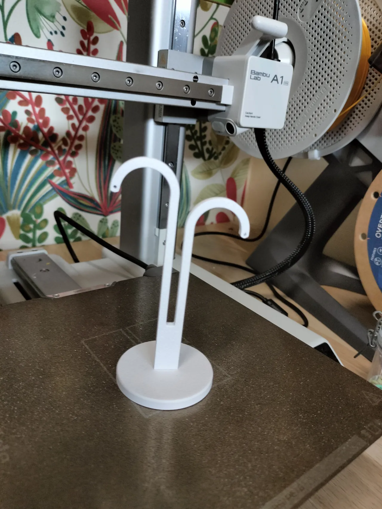 Minimalist Earring Stand – Quick & Easy 3D Print view 4