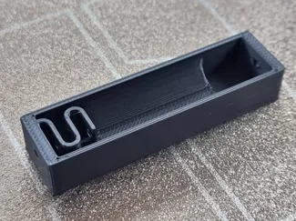 Parametric Battery Case AA / AAA