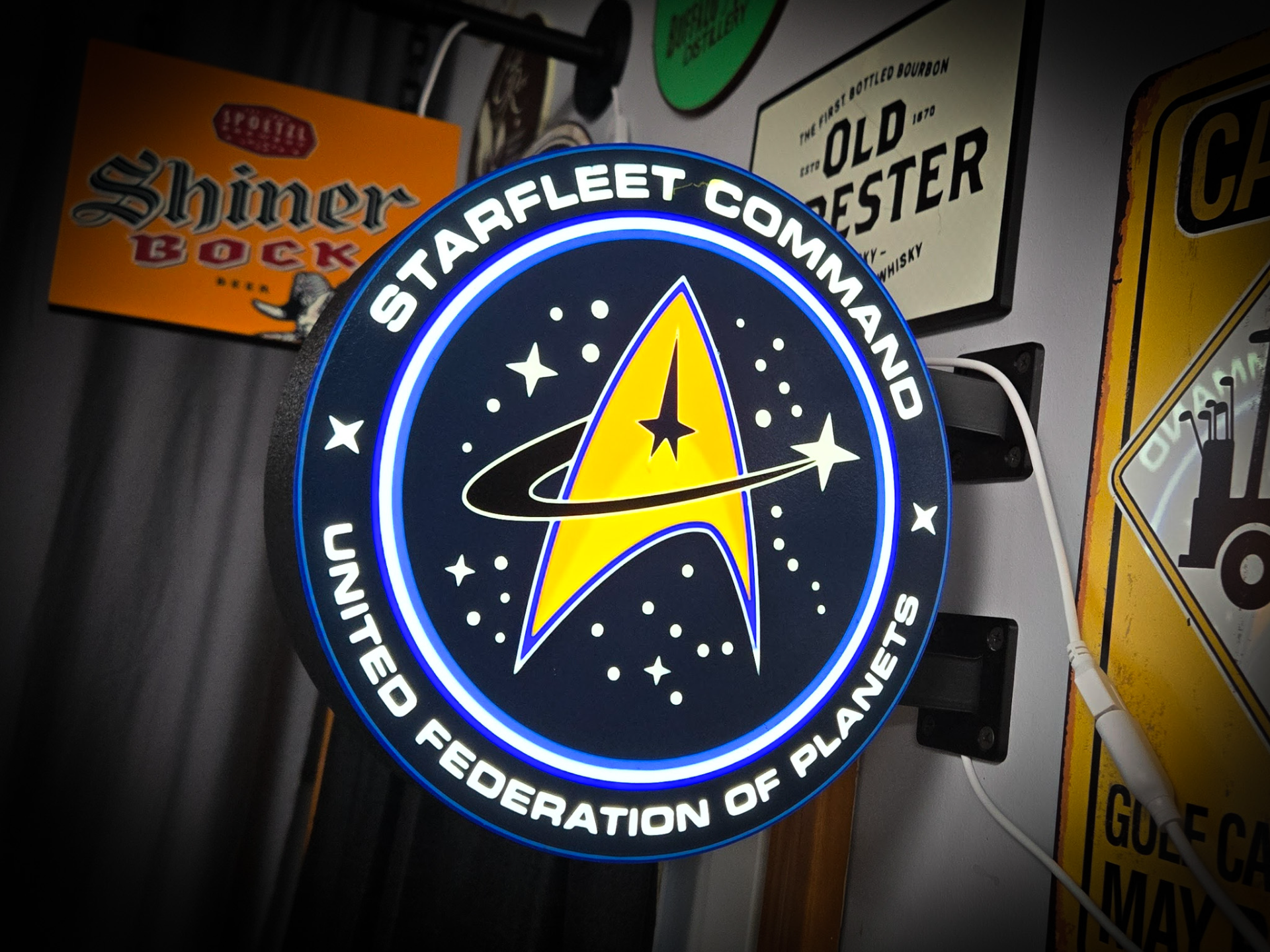 STARFLEET COMMAND ~ 2-Sided Round Lightbox