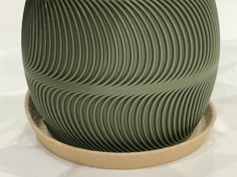 Elegant Planter v2