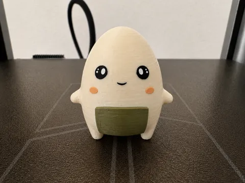 Letrero o emblema decorativo: Fortnite Onigiri Sprite — referencia de MakerWorld