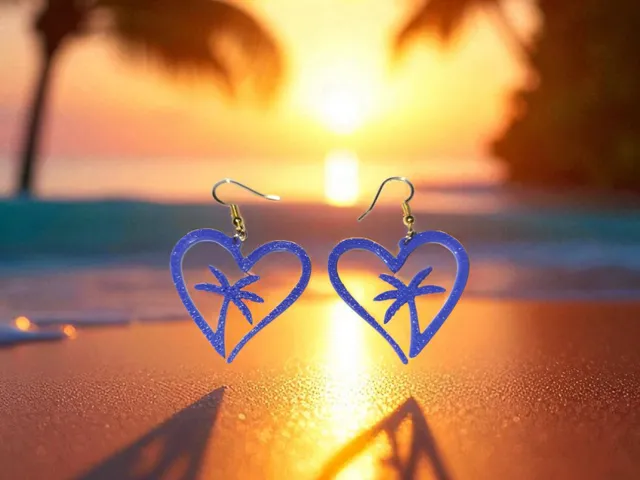 Heart palm earrings