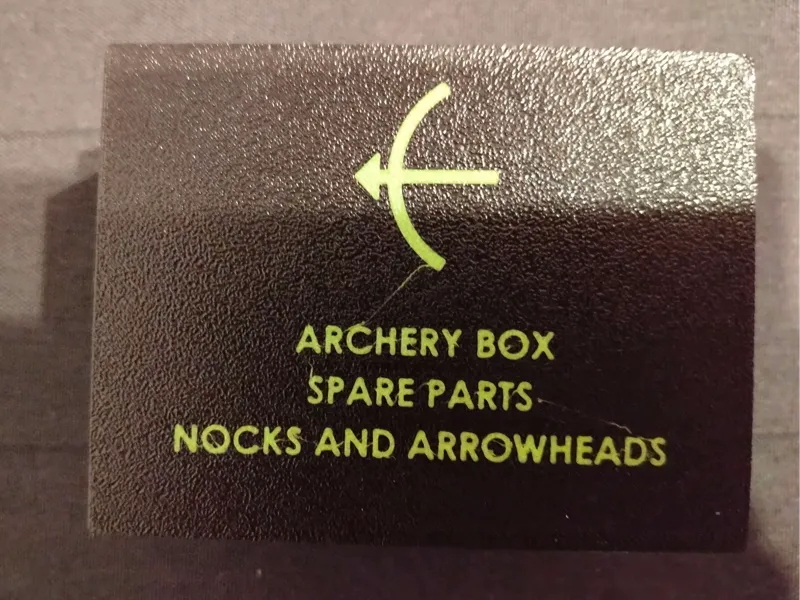 Simple box for archery spare parts,nocks/arrowhead