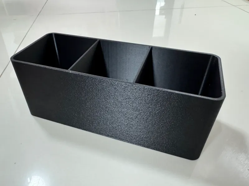 3-Compartment Display Box – Retail Counter & Desk