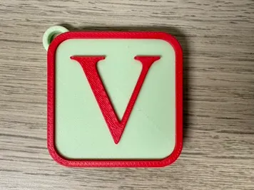 Schlüsselanhänger Buchstabe V Keychain Letter V