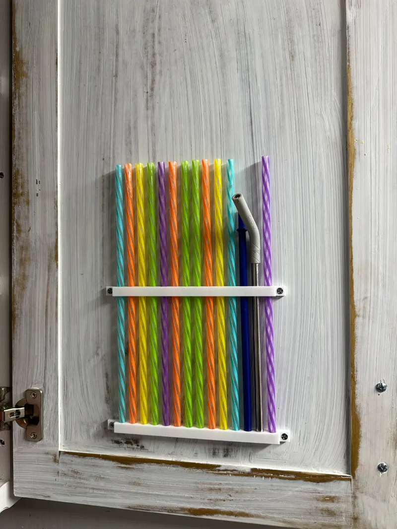Straw holder