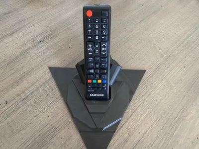 Remote throne