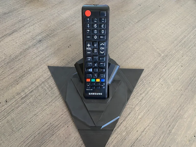 Remote throne
