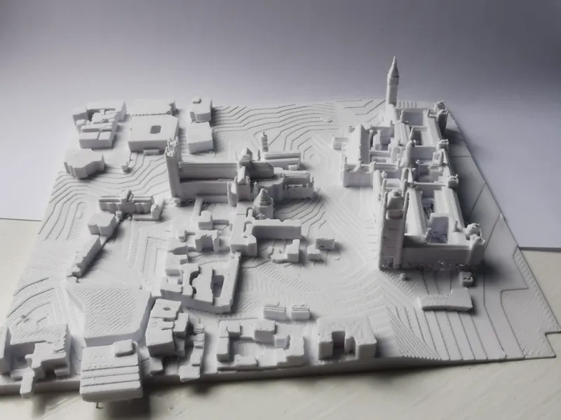 Miniature London Skyline – Big Ben & Parliament 